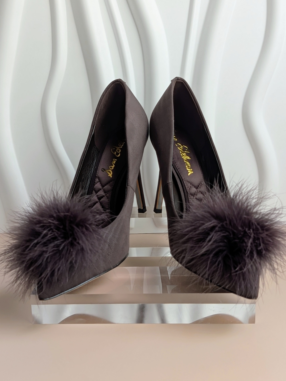 NWT Sam Edelman Hazel Feather Embellished Pumps Cocoa Satin Size 8 MSRP $165